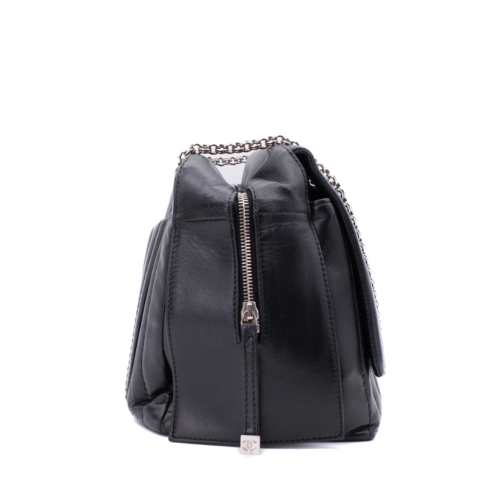Chanel Classic Jumbo Single Flap Schultertasche Lammleder Schwarz Vertical Quilted Mademoiselle SHW