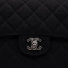 Schwarze Chanel Timeless Handtasche Double Face Medium Größe aus Jersey Material mit silberner Hardware detail CC Verschluss 