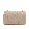 Beige Chanel Classic Double Flap Bag in Medium Größe aus Leinen Canvas Material mit matt goldener Hardware Vorderansicht 
