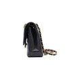 Chanel Classic Timeless Double Flap Bag in Medium Größe aus schwarzem Caviar Leder Material mit goldener Hardware