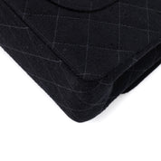 Vintage Chanel Classic Timeless Double Flap Bag in Medium Größe aus schwarzem Leinen Canvas Material mit goldener Hardware