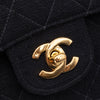 Vintage Chanel Classic Timeless Double Flap Bag in Medium Größe aus schwarzem Leinen Canvas Material mit goldener Hardware CC Lock