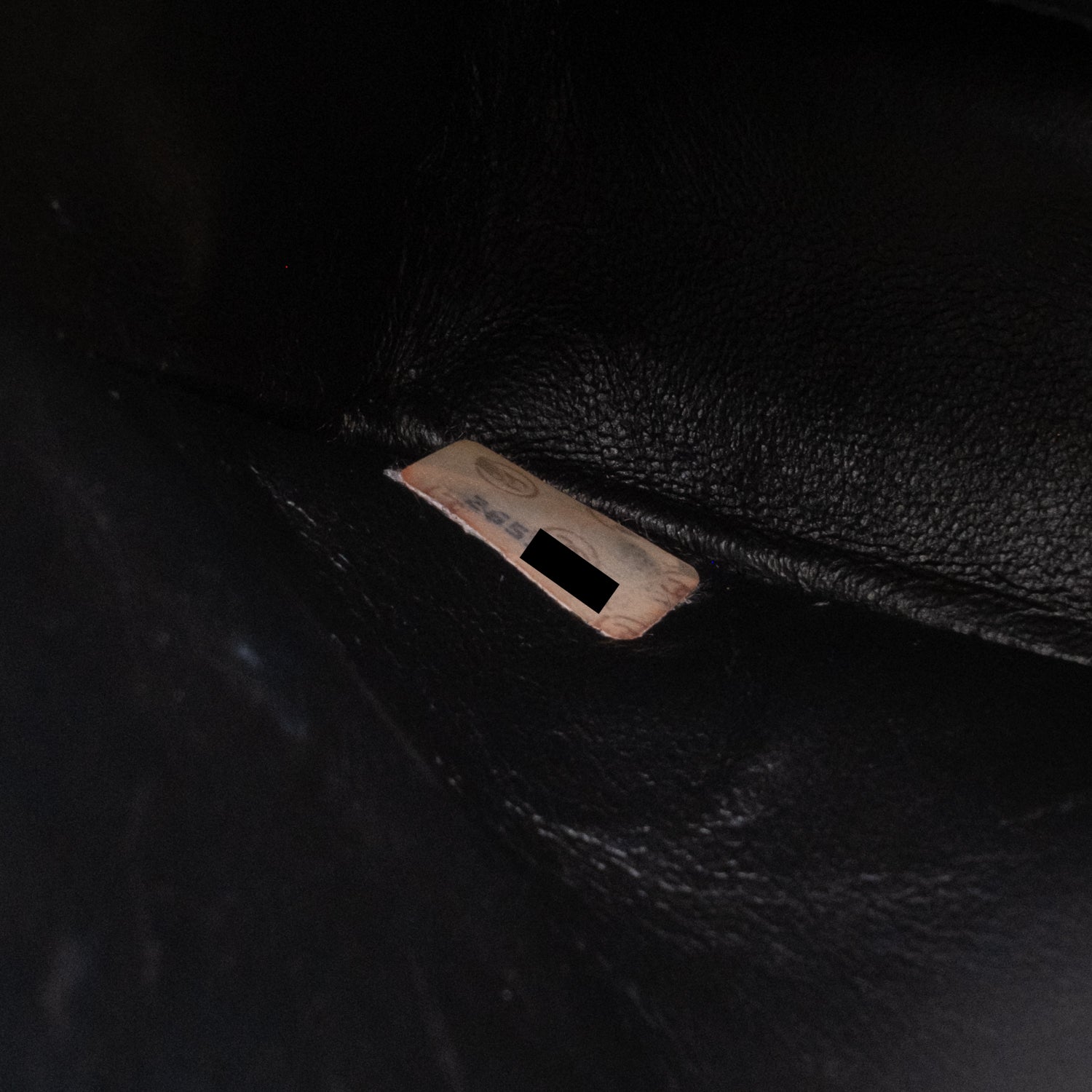 Vintage Chanel Classic Timeless Double Flap Bag in Medium Größe aus schwarzem Leinen Canvas Material mit goldener Hardware