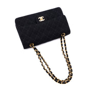 Vintage Chanel Classic Timeless Double Flap Bag in Medium Größe aus schwarzem Leinen Canvas Material mit goldener Hardware