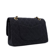 Vintage Chanel Classic Timeless Double Flap Bag in Medium Größe aus schwarzem Leinen Canvas Material mit goldener Hardware