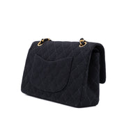 Vintage Chanel Classic Timeless Double Flap Bag in Medium Größe aus schwarzem Leinen Canvas Material mit goldener Hardware
