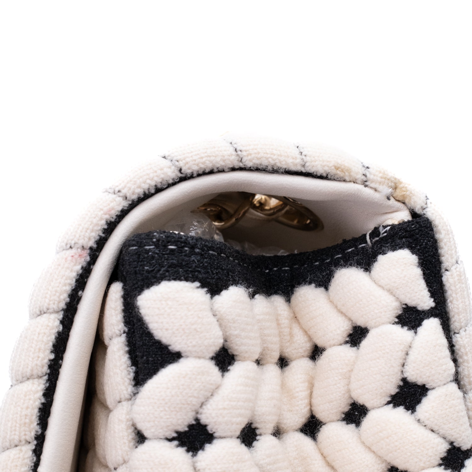 Chanel Classic Timeless Double Flap Bag in Medium Größe aus schwarze weissem Wolle Jersey Material mit goldener Hardware