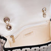 Chanel Classic Timeless Double Flap Bag in Medium Größe aus schwarze weissem Wolle Jersey Material mit goldener Hardware