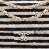 Gestreifte Chanel Classic Timeless Double Flap Bag in Medium Größe aus schwarz weißem Jersey Material mit goldener Hardware aus der limitierten Coco Sailor Kollektion Logo Detail