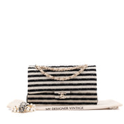 Gestreifte Chanel Classic Timeless Double Flap Bag in Medium Größe aus schwarz weißem Jersey Material mit goldener Hardware aus der limitierten Coco Sailor Kollektion Full Set