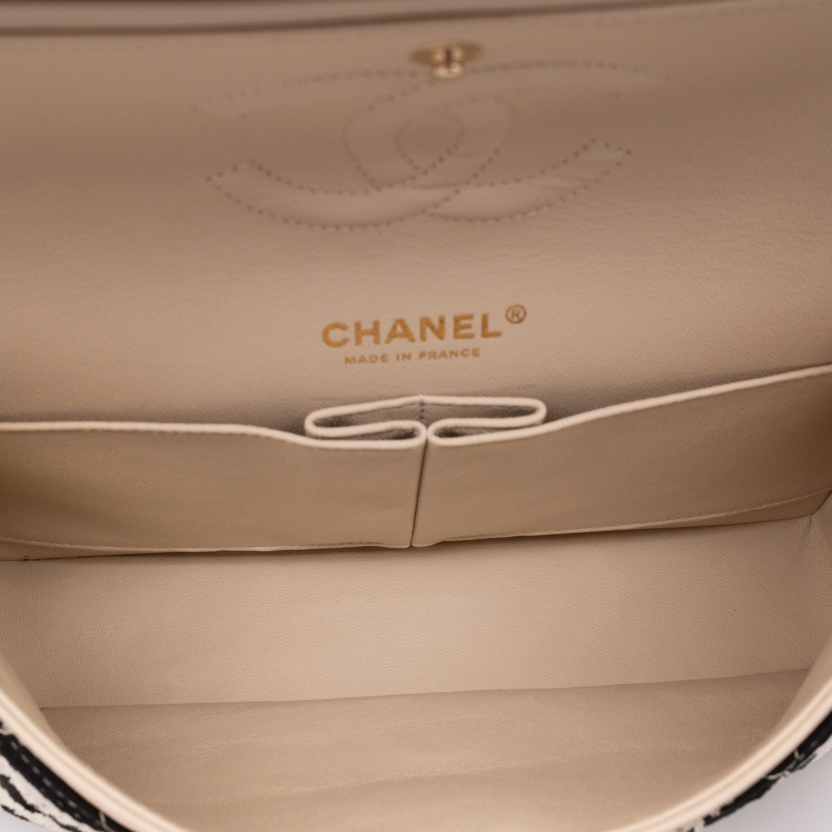 Chanel Classic Double Flap Medium Jersey Streifen Schwarz Weiß GHW