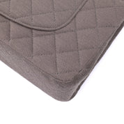 Chanel Classic Timeless Double Flap Bag in Medium Größe aus beige taupe Jersey Material mit silberner Hardware