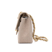 Vintage Chanel Classic Timeless Double Flap Bag in Small Größe aus beigem Leinen Canvas Material mit goldener Hardware