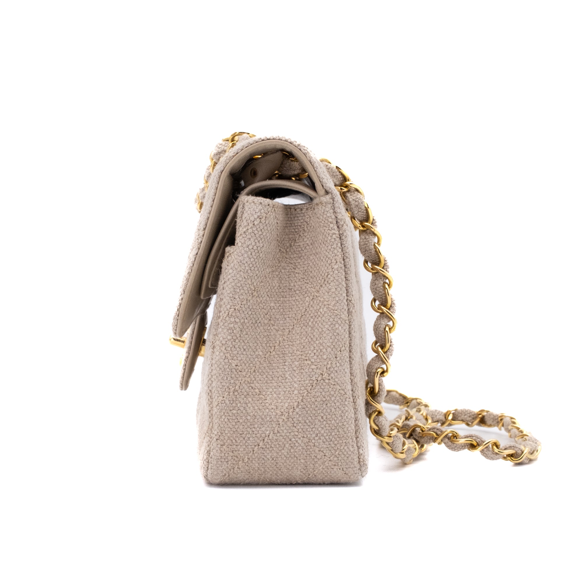 Vintage Chanel Classic Timeless Double Flap Bag in Small Größe aus beigem Leinen Canvas Material mit goldener Hardware
