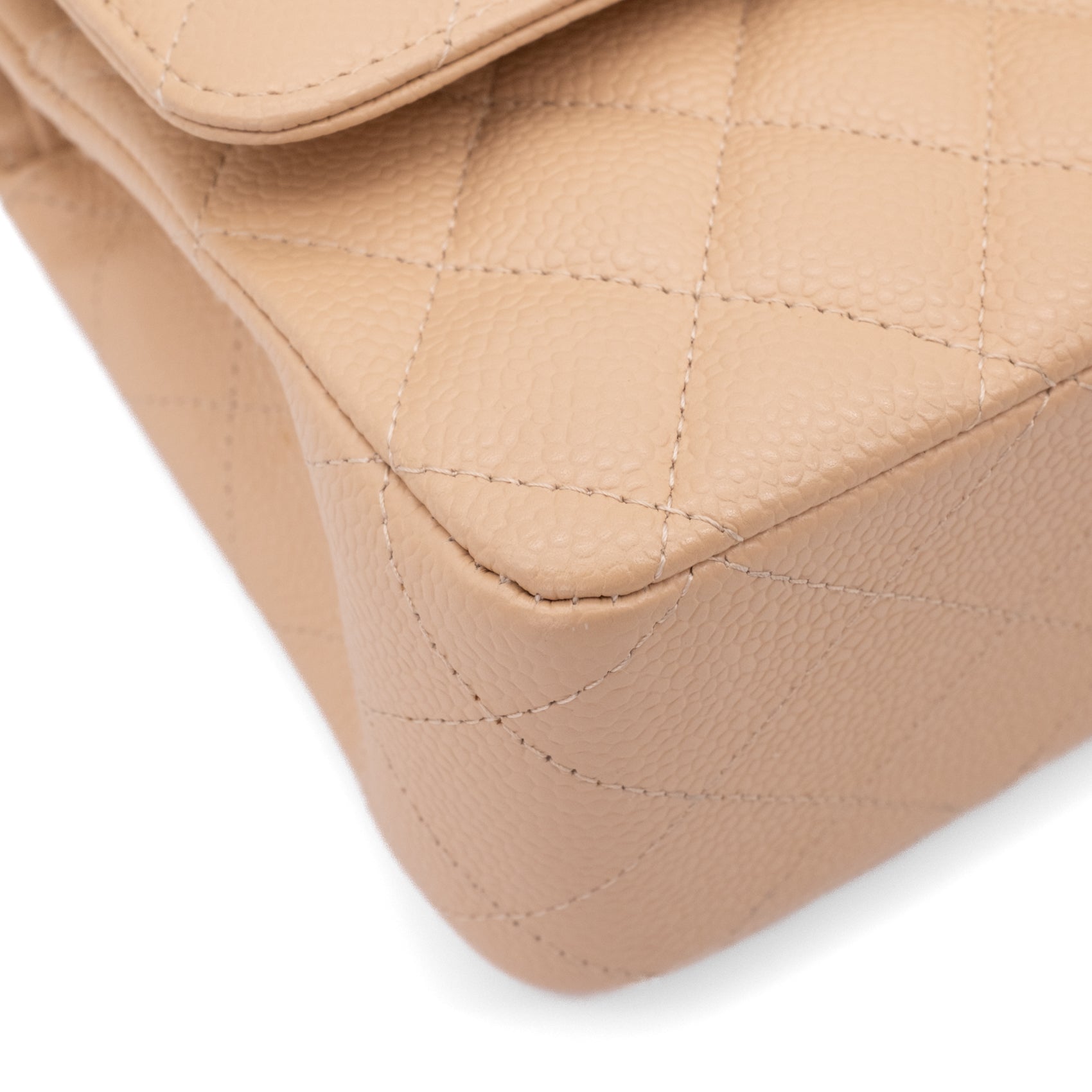 Chanel Classic Double Flap Medium Caviarleder Beige Clair GHW
