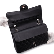 Chanel Classic Double Flap Medium Caviarleder Schwarz SHW