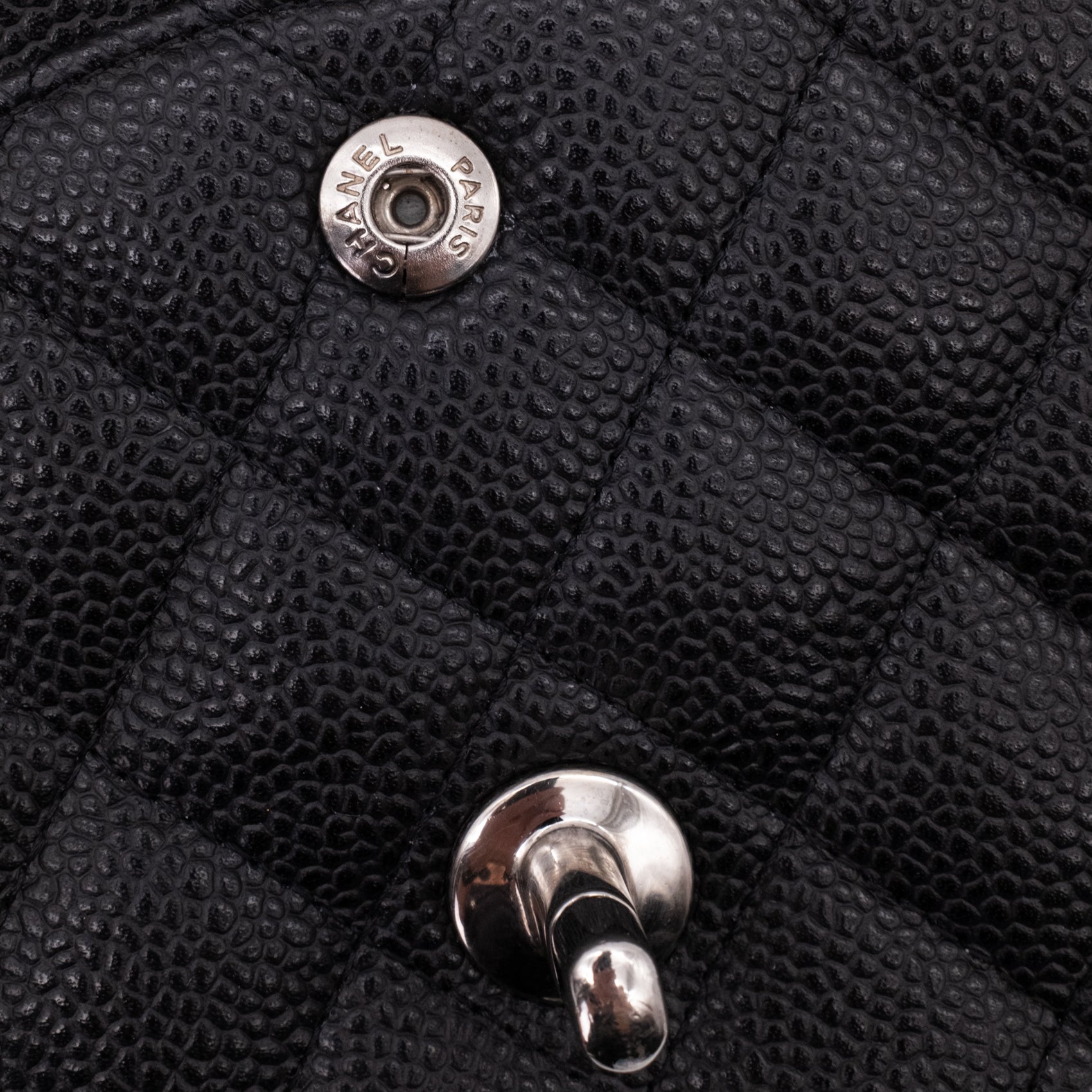 Chanel Classic Double Flap Medium Caviarleder Schwarz SHW