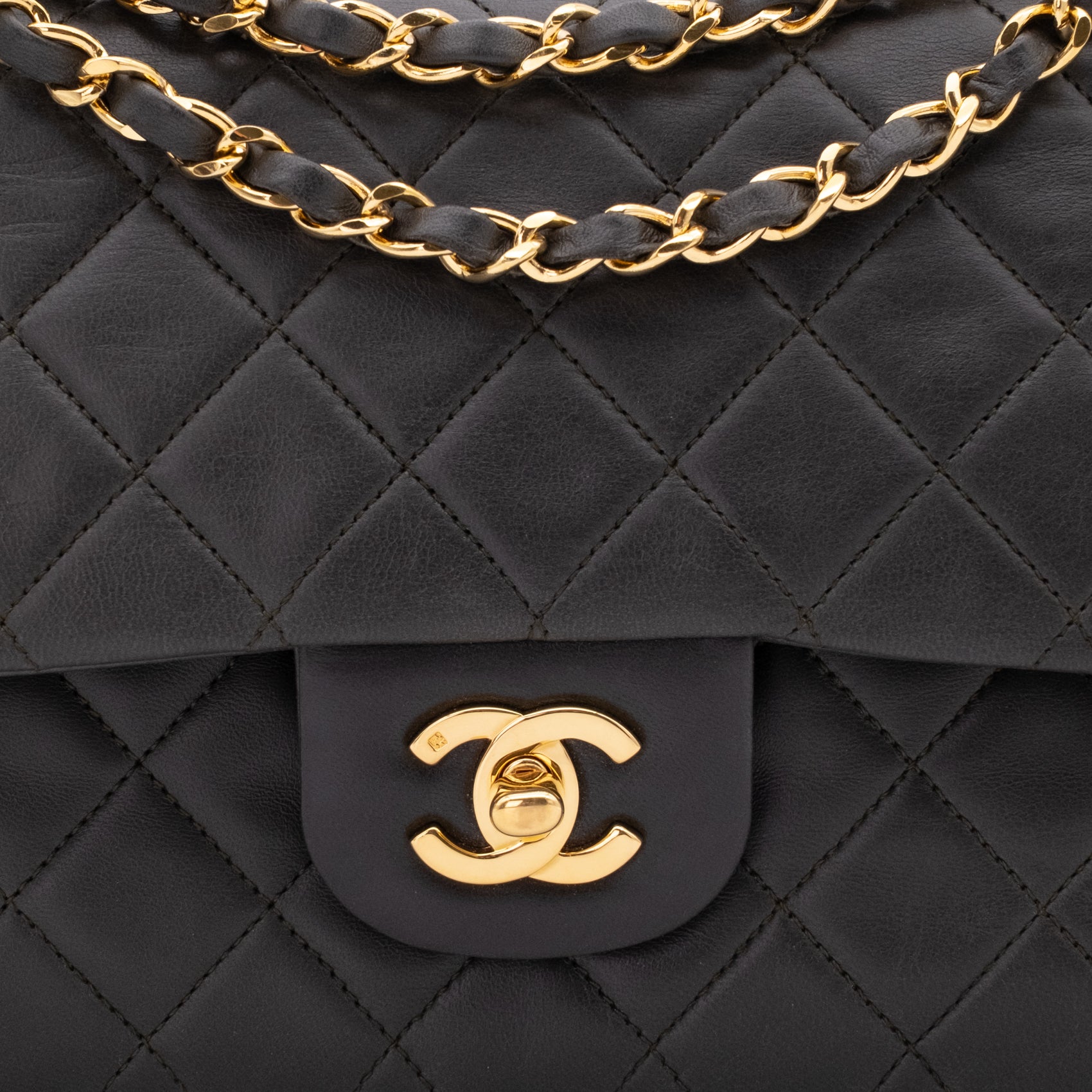 Chanel Classic Double Flap Bag Medium Lammleder Khaki Olive 24k GHW