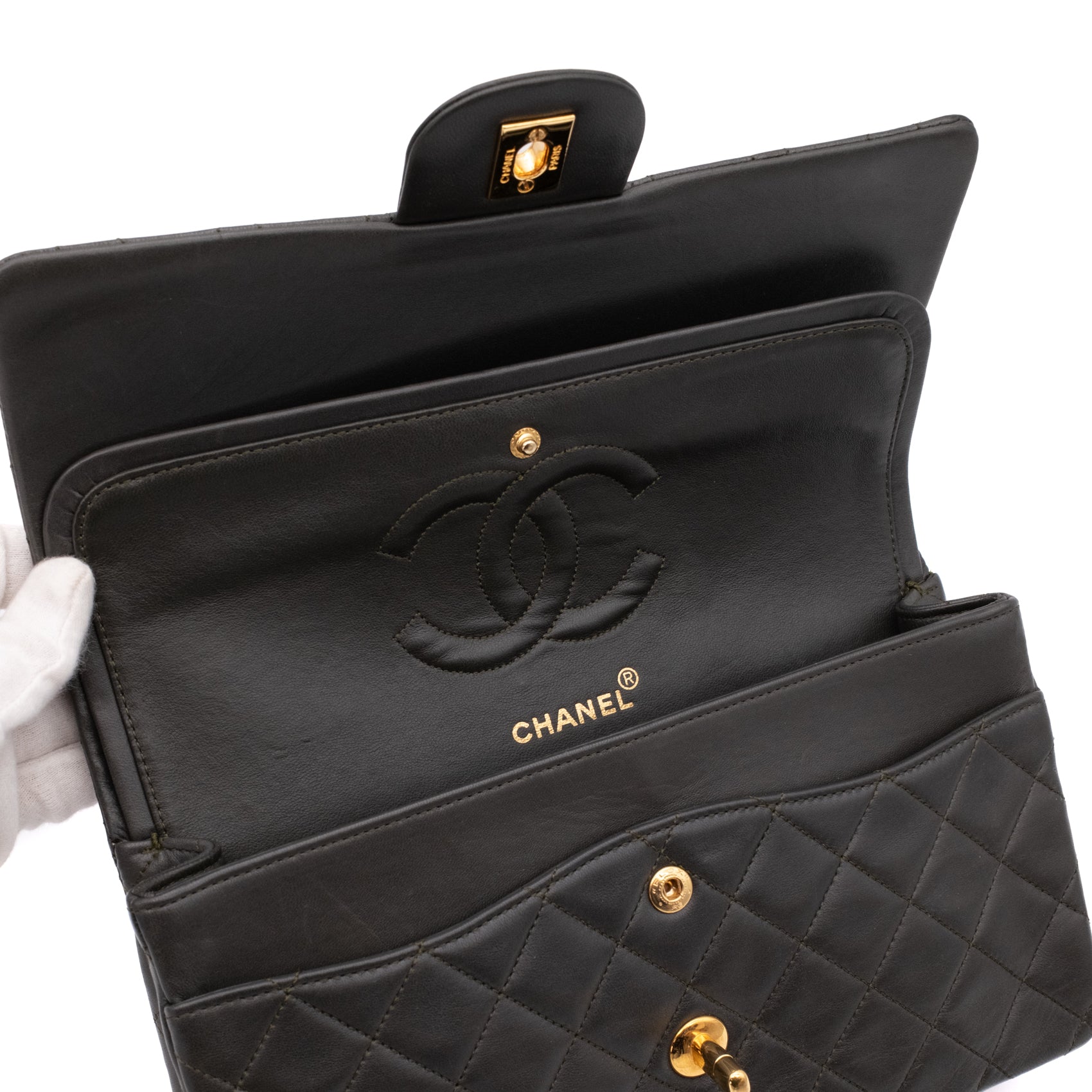 Chanel Classic Double Flap Bag Medium Lammleder Khaki Olive 24k GHW