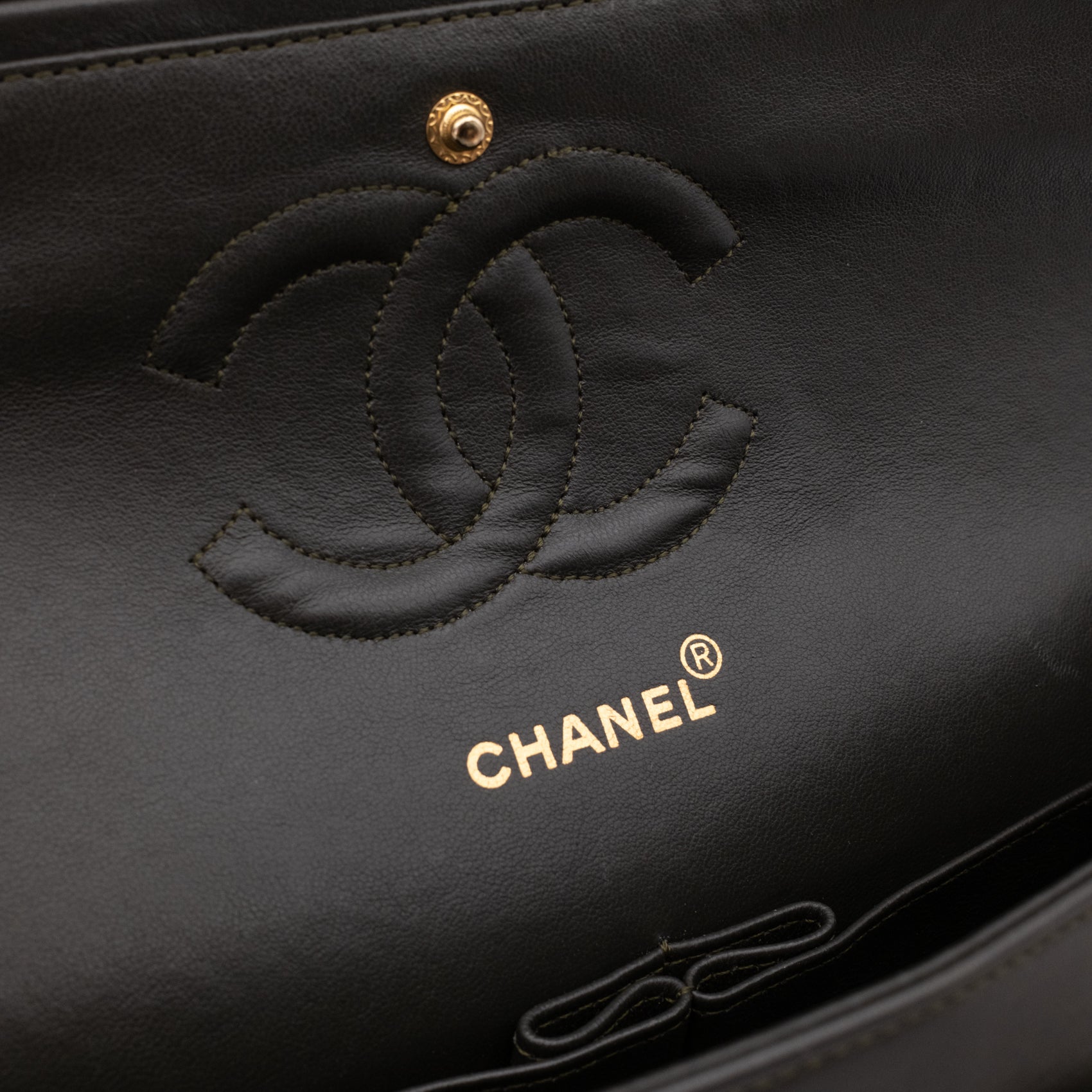 Chanel Classic Double Flap Bag Medium Lammleder Khaki Olive 24k GHW