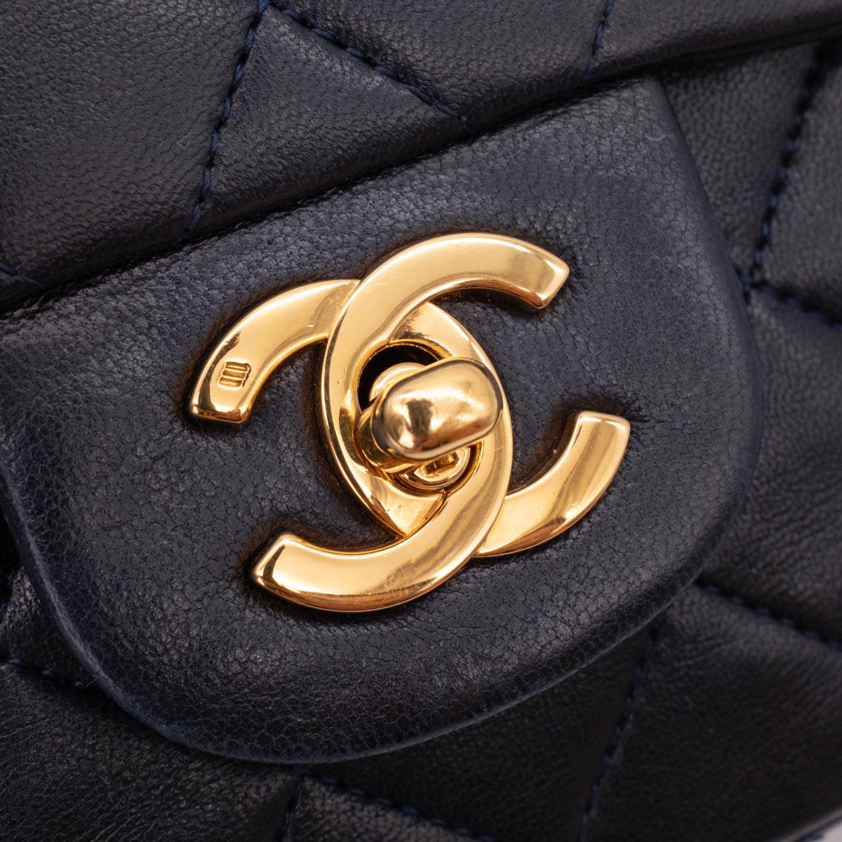 Chanel Classic Double Flap Bag Small Lammleder Dunkelblau 24k GHW