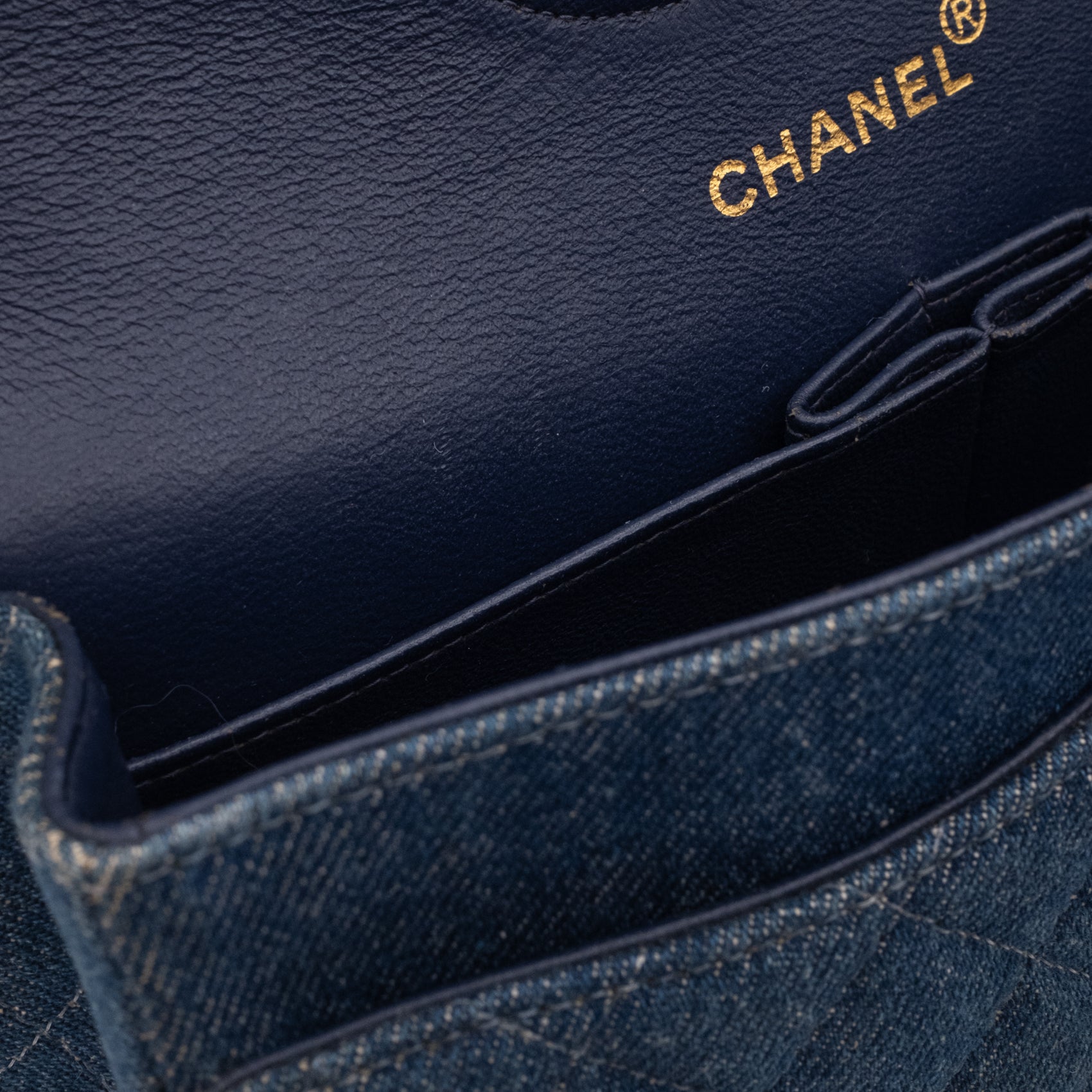 Chanel Classic Double Flap Medium Denim Jeans Blau 24k GHW