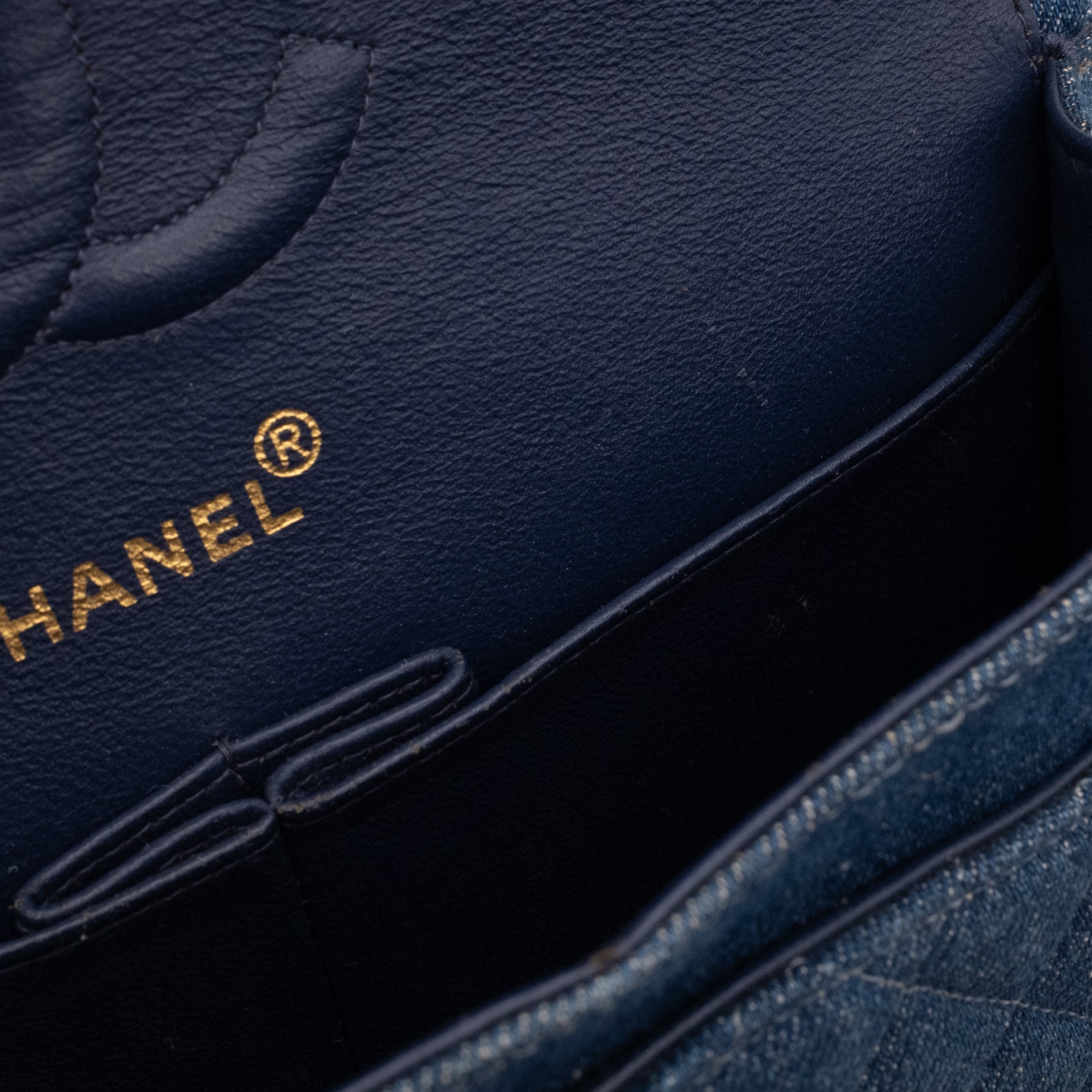 Chanel Classic Double Flap Medium Denim Jeans Blau 24k GHW