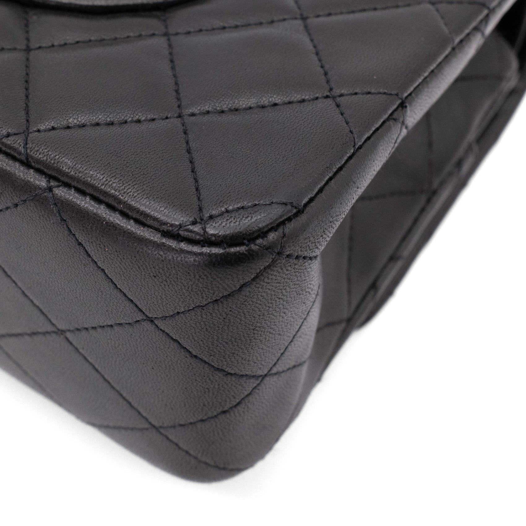 Chanel Classic Double Flap Medium Lammleder Schwarz 24k GHW