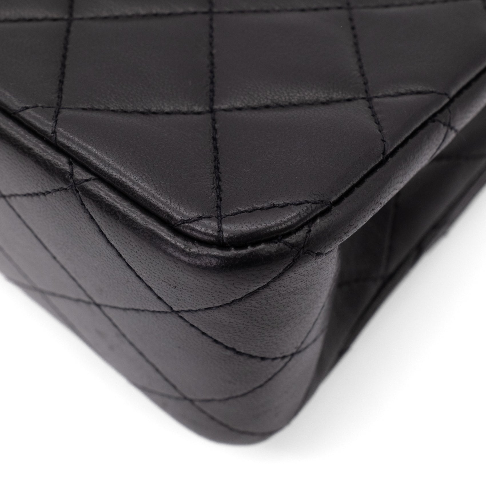 Chanel Classic Double Flap Bag Medium Lammleder Schwarz 24k GHW