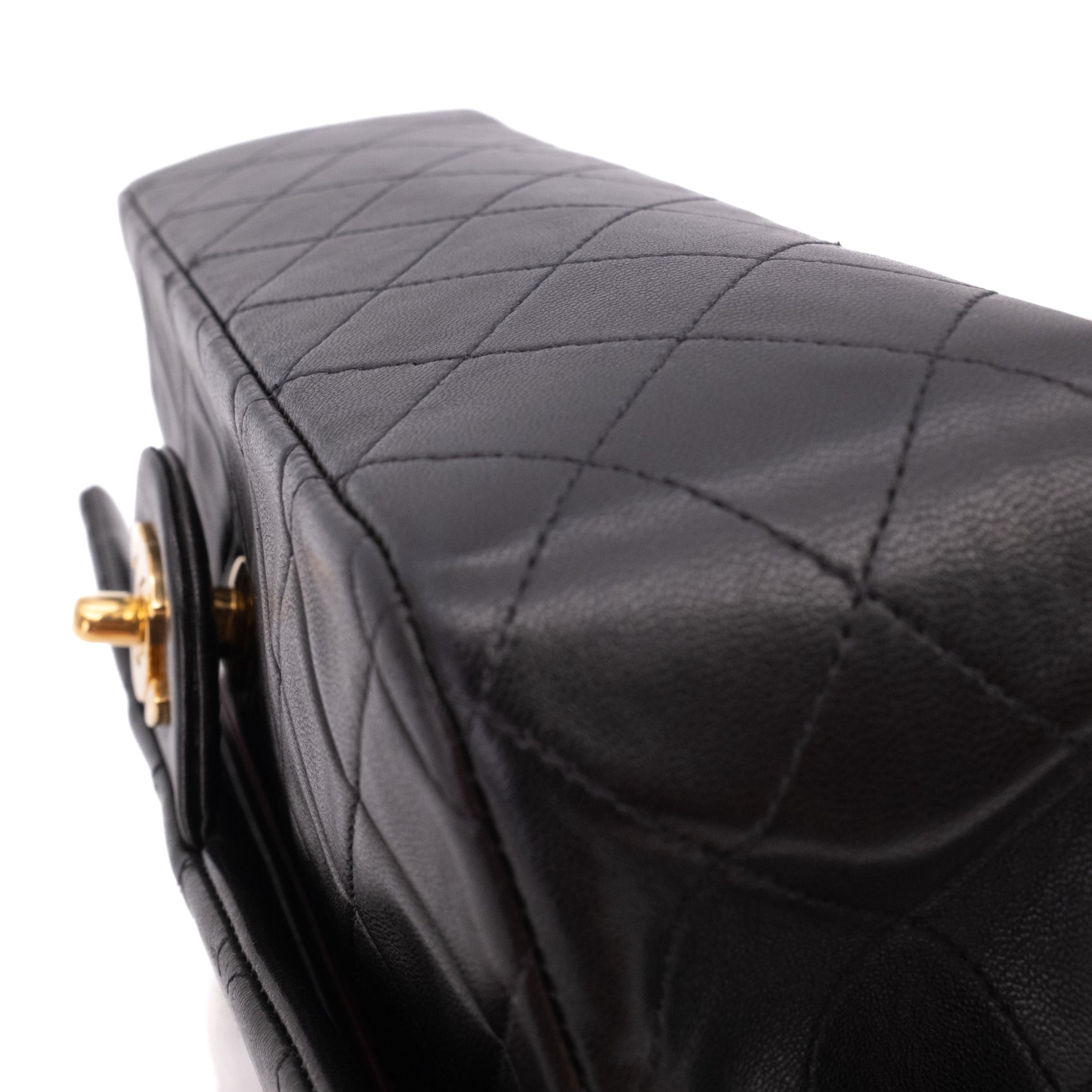 Chanel Classic Double Flap Medium Lammleder Schwarz 24k GHW