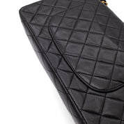 Chanel Classic Double Flap Medium Lammleder Schwarz 24k GHW