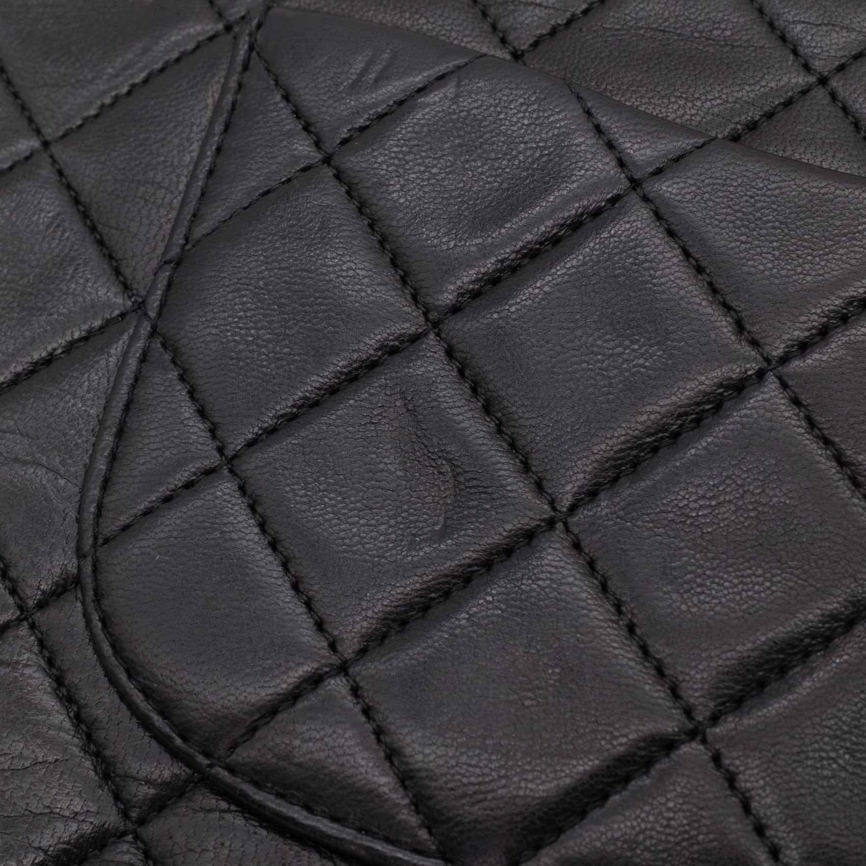 Chanel Classic Double Flap Medium Lammleder Schwarz 24k GHW