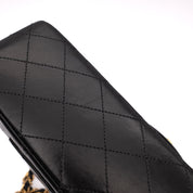Chanel Classic Double Flap Bag Medium Lammleder Schwarz 24 GHW