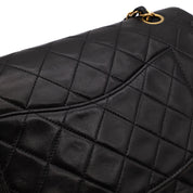 Chanel Classic Double Flap Bag Medium Lammleder Schwarz 24 GHW