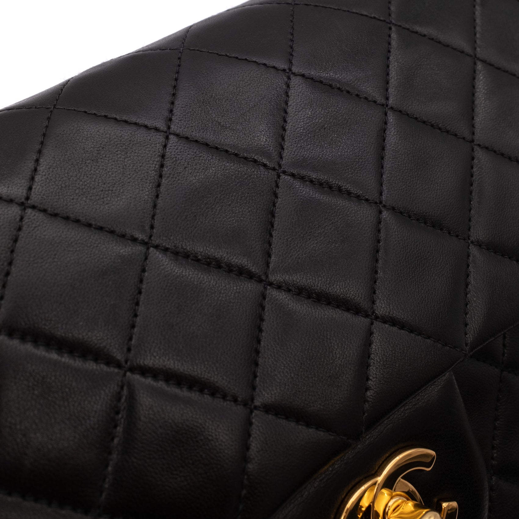 Chanel Classic Double Flap Bag Medium Lammleder Schwarz 24 GHW