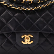 Chanel Classic Double Flap Medium Lammleder Schwarz 24k GHW
