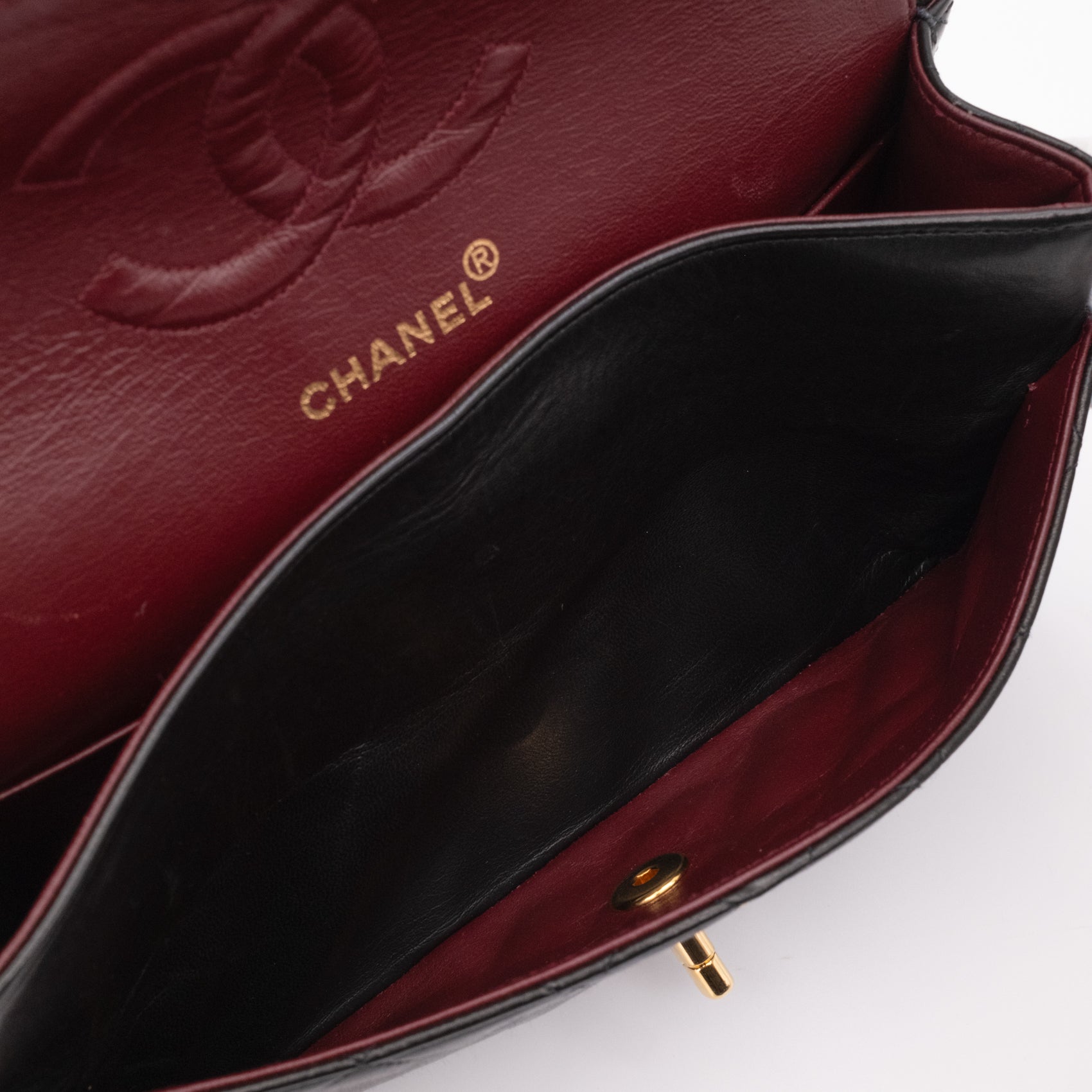 Chanel Classic Double Flap Bag Medium Lammleder Schwarz 24 GHW