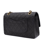 Chanel Classic Double Flap Bag Medium Lammleder Schwarz 24 GHW