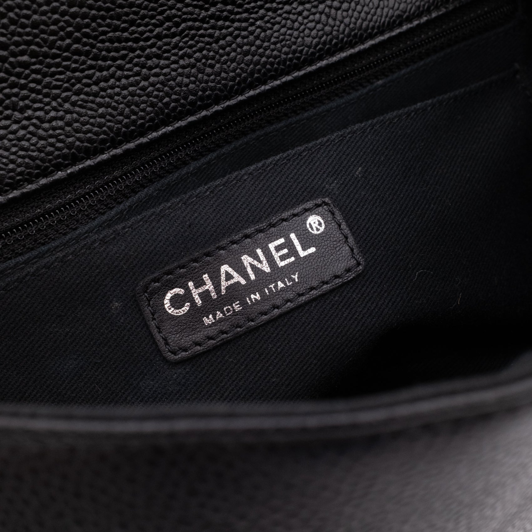 Chanel Classic Timeless Single Flap Medium Caviar Leder Schwarz SHW