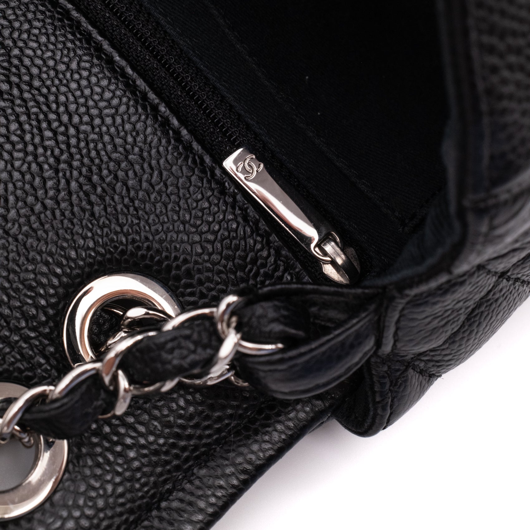 Chanel Classic Timeless Single Flap Medium Caviar Leder Schwarz SHW