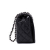 Chanel Classic Timeless Single Flap Medium Caviar Leder Schwarz SHW