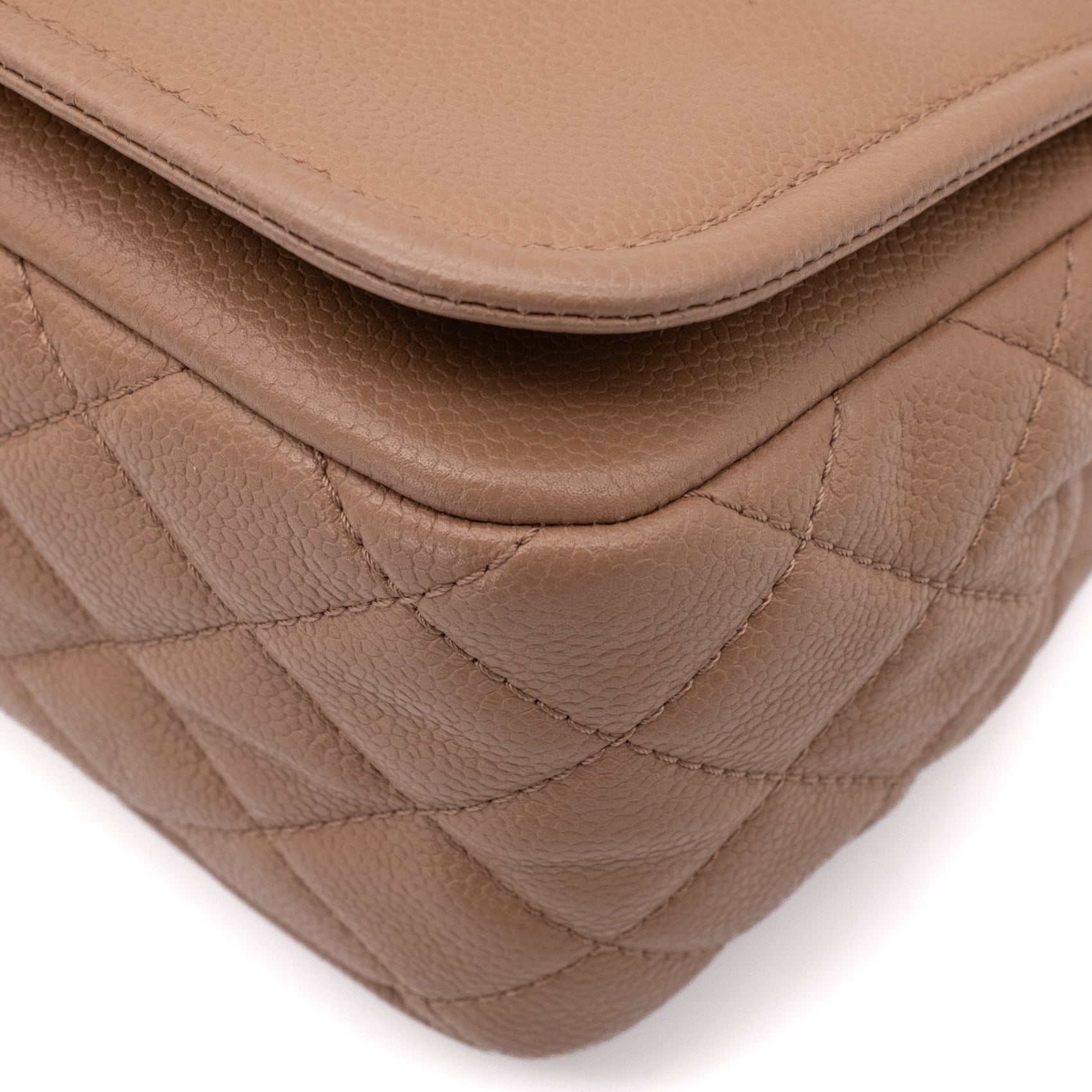 Chanel Classic Timeless Single Flap Jumbo Caviar Leder Beige Braun SHW