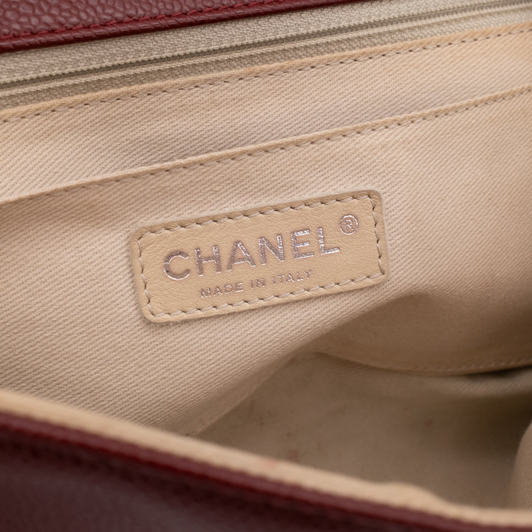 Chanel Classic Medium Single Flap Caviar Burgundy Weinrot SHW