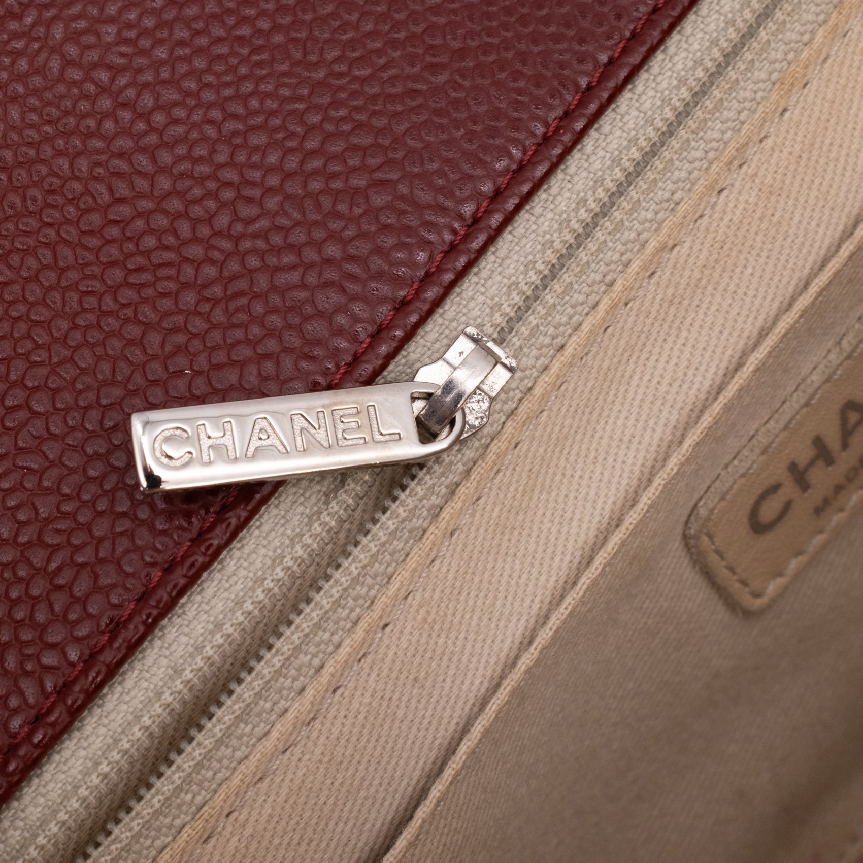 Chanel Classic Medium Single Flap Caviar Burgundy Weinrot SHW