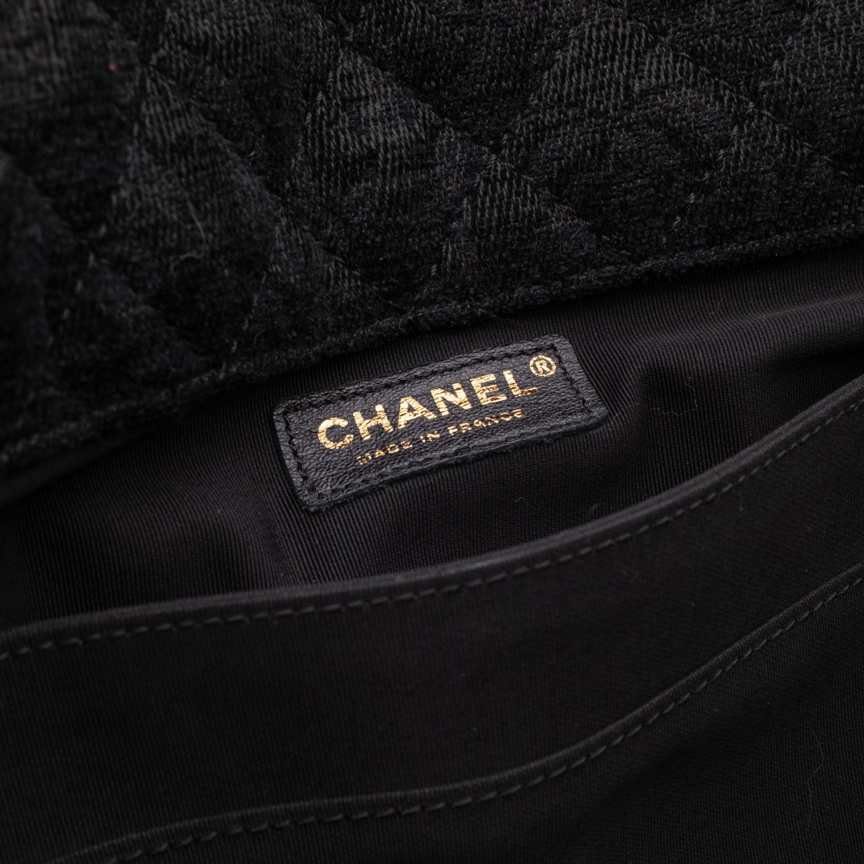 Chanel XXL Single Flap Airline 2017 Runway Terry Velour Schwarz GHW Matt