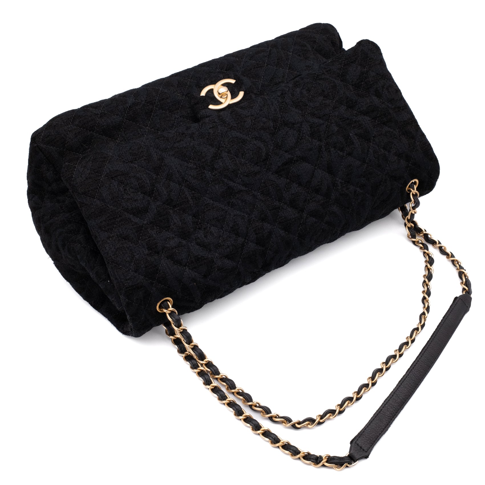 Chanel XXL Single Flap Airline 2017 Runway Terry Velour Schwarz GHW Matt