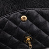 Chanel Classic Timeless Double Flap Bag in Medium Größe aus schwarzem Caviar Leder Material mit goldener Hardware 