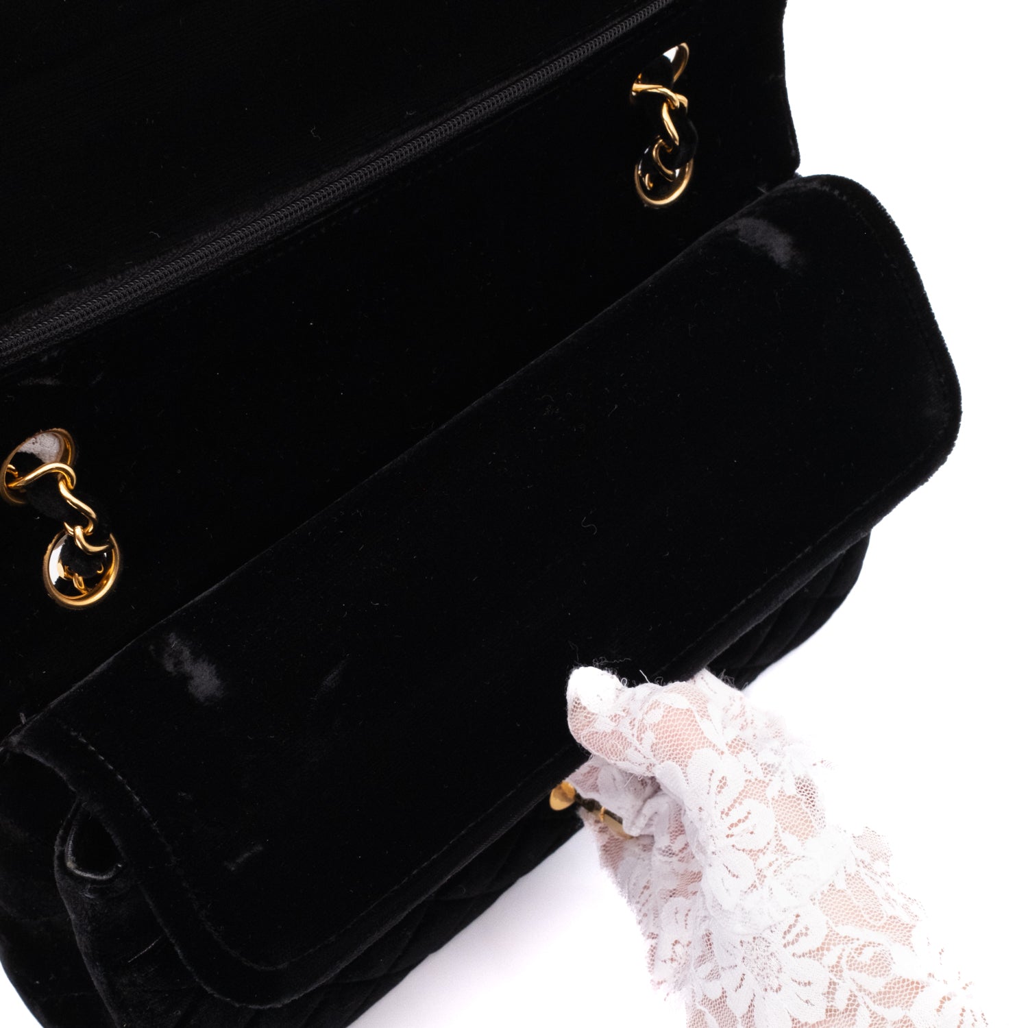 Chanel Classic Medium Double Flap Samt Schwarz 24k GHW