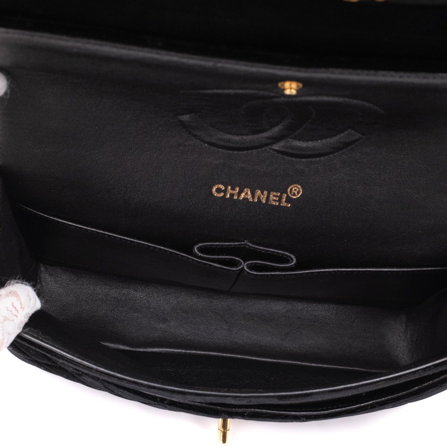 Chanel Classic Medium Double Flap Samt Schwarz 24k GHW