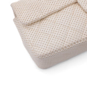 Weisse Chanel East West Single Flap Bag in Medium Größe aus perforiertem löchrigen Lammleder mit silberner Hardware